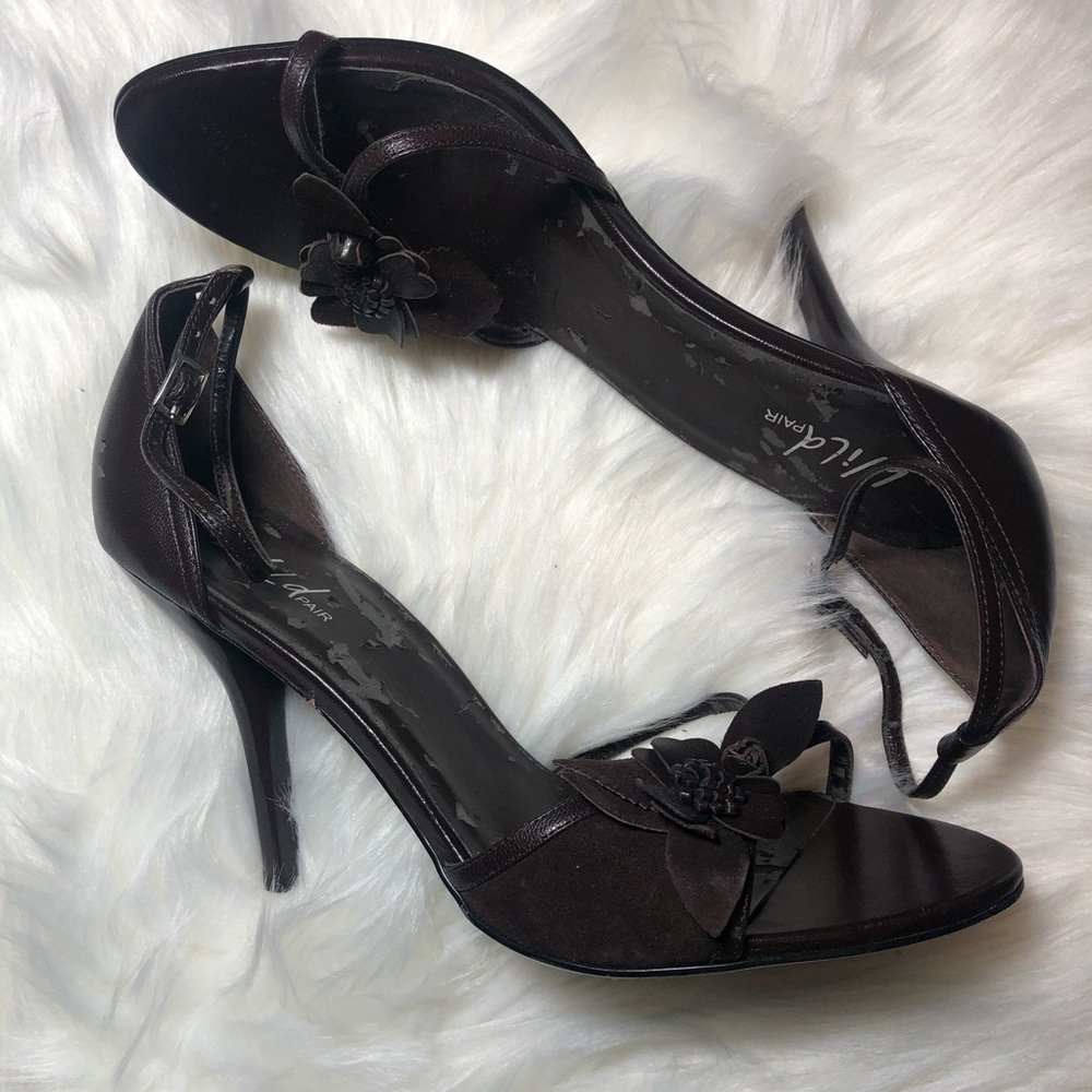 Wild Pair Brown Heel Sandals - NWOT